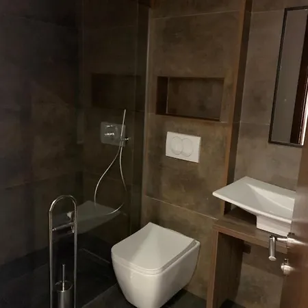 Vladimir Estate Gjirokastër